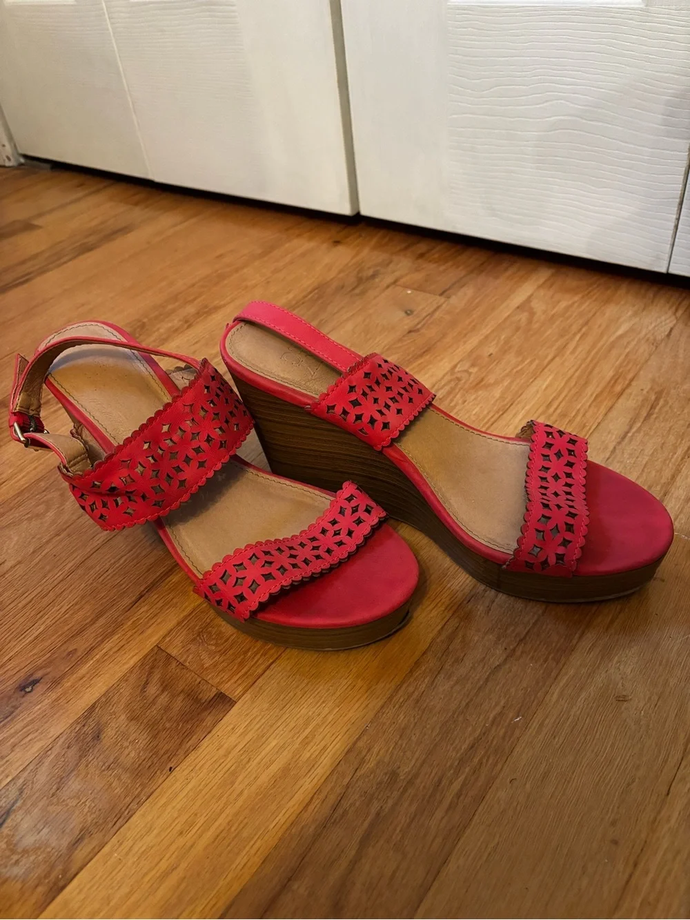 Women's Red Laser-Cut Platform Sandals - Comfort Wedge